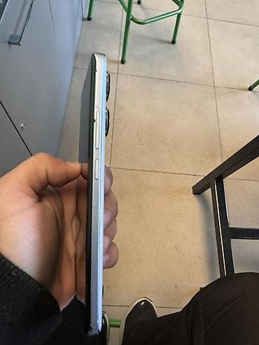 Фото и видеокамеры: Redmi Note 13 Pro+, 256 ГБ, цвет - Серебристый, Гарантия, Кнопочный, Отпечаток пальца — 3