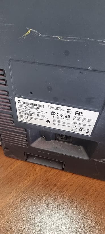 Принтеры: Rəngli lazerniy printer 400 azn — 5