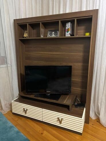 шкаф для телевизора: Распашной, 2 двери Прямой шкаф, Сервант — 2