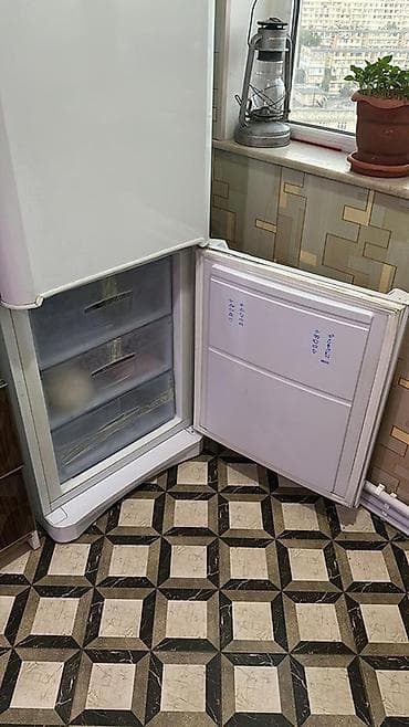 Elektronika: Indesit iki qapılı soyuducu - Brend/model: Indesit (klassik ağ — 3