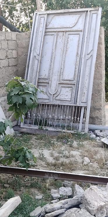 İşlənmiş Dəmir Həyət darvazası, Yana açılan, 3 m, Mexaniki, Ünvandan götürmə