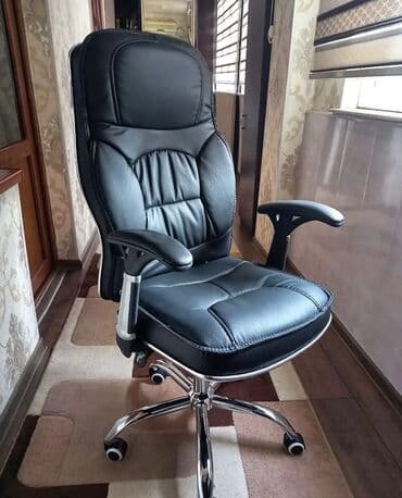 topdan saat: Yeni, Təkərli, Qolları tənzimlənir, Dəri — 8