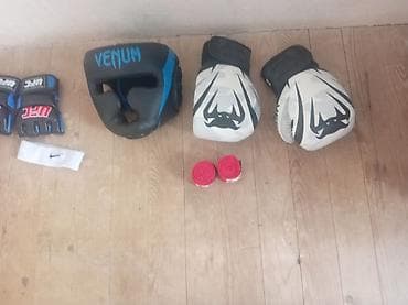 ufc şortiki: Kickboks/MMA komplekti Tərkib: - Adidas mavi kickboks şortları — 4