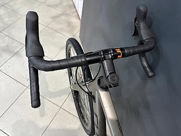 velasabet: CUBE Nuroad EX gravel velosipedi - Çərçivə: yüngül alüminium, daxili — 2