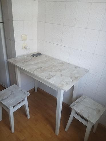 sutul: Mətbəx üçün, Açılmayan, Dördbucaq masa, 2 stul — 1