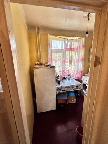 Kirayə mənzillər: Bakı, Montin, 3 otaqlı, Köhnə tikili, m. Nəriman Nərimanov, 74 kv. m — 12