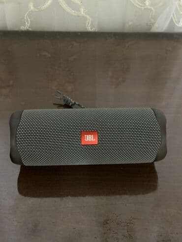 Qulaqcıqlar: İşlənmiş JBL Kolonka, Növ - Portativ, rəng - Boz — 2