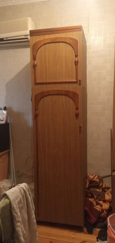 tavan taxtası: İşlənmiş, Açılan, 6 qapı Düz dolab, Qarderob, paltar dolabı, Rusiya — 7