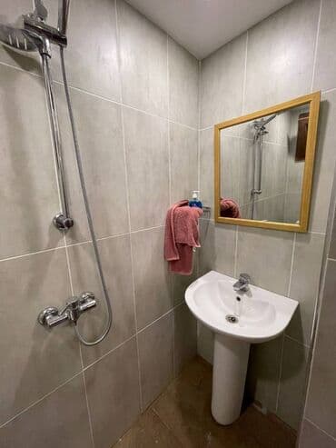 sumqayit bina evi: Icərişəhər merci bakun yanı. Hər cür şərayəti var — 4