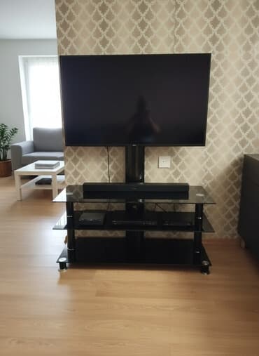 стеклянная тумба под телевизор: Televizor altlığı 
Qara şüşə 
Az işlənmiş 

050 387 61 75 Ceyhum — 2