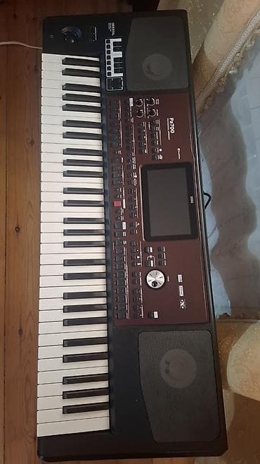 boks aletleri: Sintezator, Korg — 8