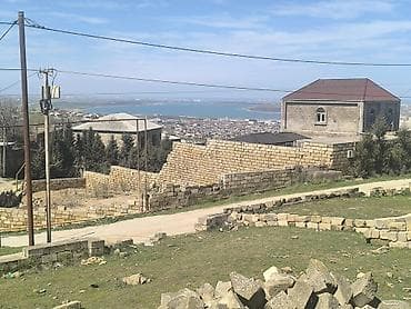 Kirayə torpaq sahələri: 8 sot, Tikinti — 5