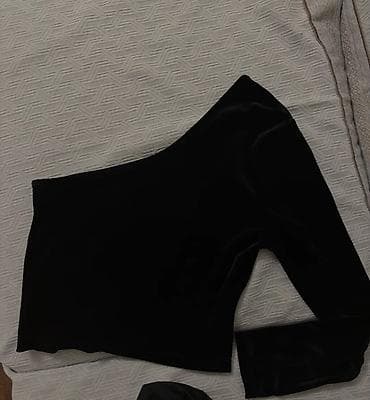 Комплекты одежды: 1 ci velur material calliopdan alinib her ikiside 15 m body boz - 18 — 1