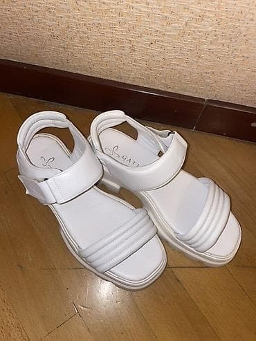basanoşkalar 2023: “Gate" brendindən yay üçün ağ platform sandal! Ölçüsü: 40 Cəmi 1-2 — 2