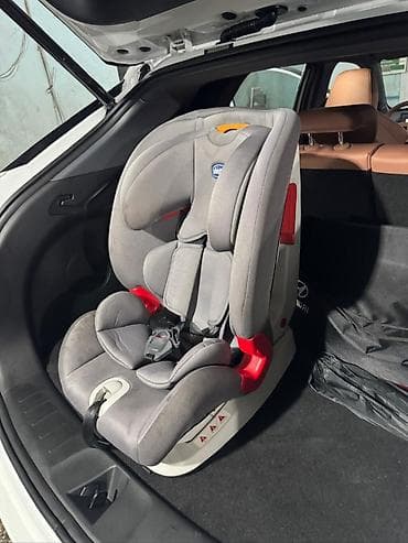 Uşaq Avtokreslosu – Chicco (boz rəng) - Ideal veziyyetdedir sadece lalafo.az -da Uşaq Avtokreslosu – Chicco (boz rəng) - Ideal veziyyetdedir sadece