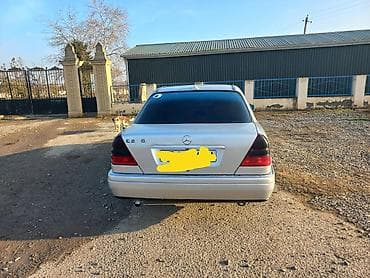 mercedes benz w204: Mercedes-Benz C 200: 2 l | Sedan — 1