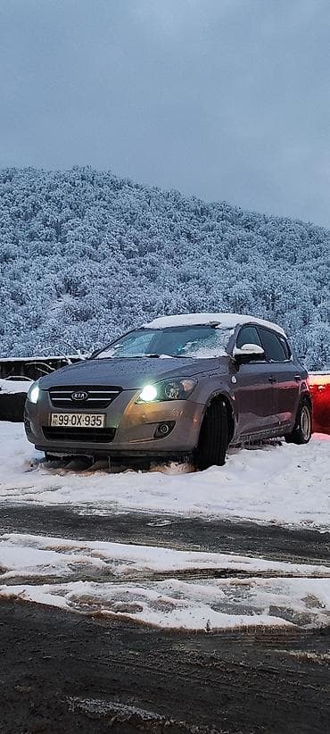 Kia Ceed: 1.6 l | 2007 il Hetçbek lalafo.az -da Kia Ceed: 1.6 l | 2007 il Hetçbek