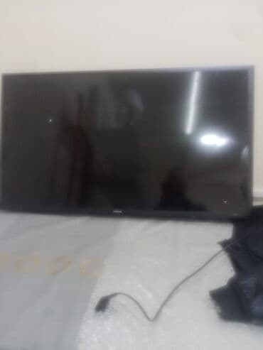 Samsung LED televizor

- Ekran: 102. ekrani qirigdi — 3