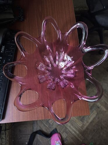 Bənövşəyi-çəhrayı tonlarda, qalın şüşədən hazırlanmış dekorativ — 2