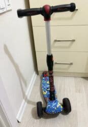 lego qiyməti: Samokat 6 yawa qeder,açılır yıgılr mawına qoymaq üçün rahatdır.Qiymeti — 3