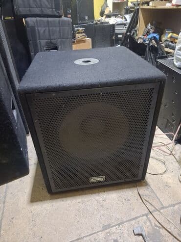 Усилители: Колонка, Тип - Сабвуфер, цвет - Черный — 1