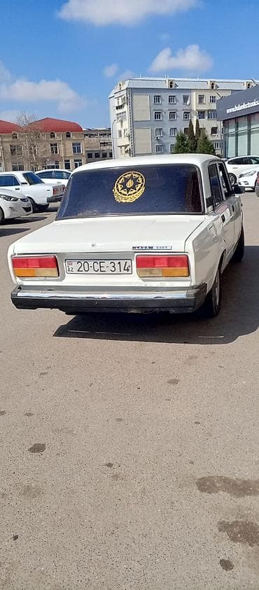 lada vaz 2106 06 sekilleri: Satılır: VAZ (Lada) 2107, ağ rəng. Texniki xüsusiyyətlər və detallar — 4