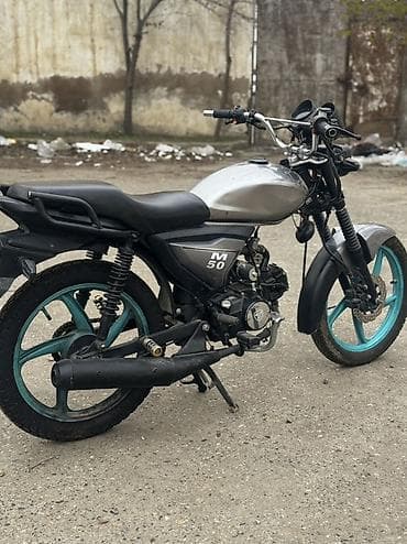 elektrik mopet: Moped/Motorsiklet M50 - Model: M50 (yan kapakda işarələnib) - — 2