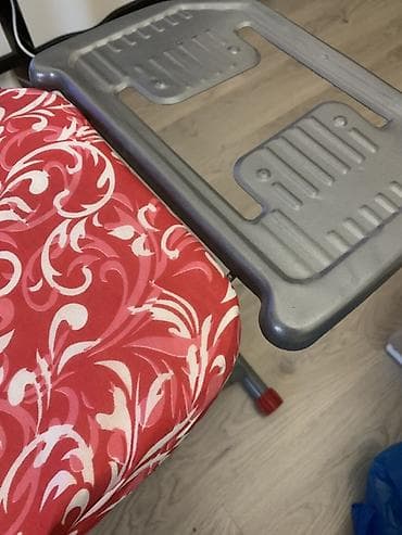 skafli utu stolu: Dəmir taxtası - Geniş və uzun ütüləmə səthi: qırmızı-ağ naxışlı qalın — 4