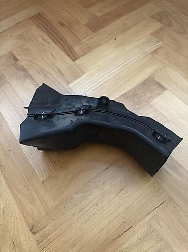 kompressor hava: BMW F30 2014 hava borusu. Sol teref (pasajir) — 1
