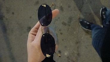 Eynəklər: Gün eynəyi, Fendi, İşlənmiş — 2