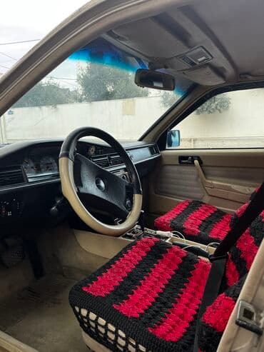turbo az c class: Mercedes-Benz 190: 2 l | 1991 il Sedan — 25