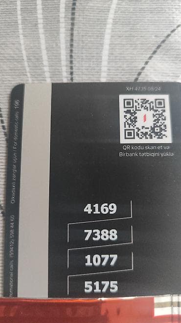 Cüt papuqaylar satılır hamısı. cüt 25m, yumurtalı 35m, altı balalı — 6