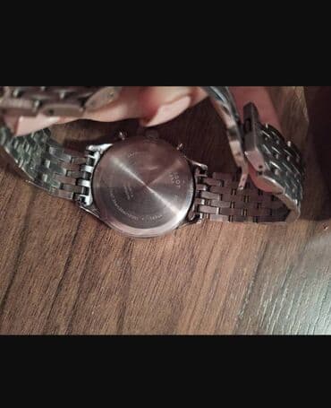 tissot qol saatı: Kisi saati A KLASS TISSOT cox az islendiyi ucun dayanib Catdirilma — 5