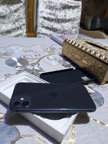 iphone 13 pro max dubai: IPhone 11, 128 GB, Qara, Simsiz şarj, Face ID — 4