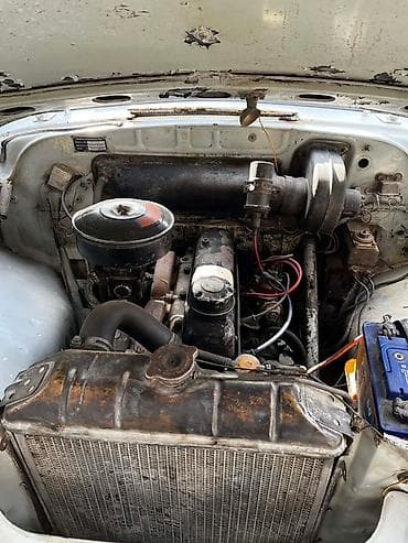 e39 radiator: GAZ-21 Volqa, klassik sovet sedanı Xüsusiyyətlər: - Korpus: 4 qapılı — 9
