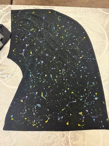 Qara rəngdə, ikiüzlü istifadə oluna bilən başlıq/boru şarf (balaklava