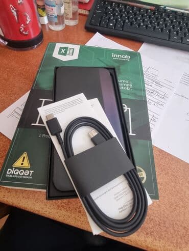 ucuz modem: Telefon yenidən seçilmir. Rəngi açıq zümriddir. Ona görə vinil — 10