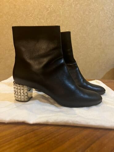 Original Casadei 600evroya alinib bir defe geyinilib 39-40 - lalafo.az -da Original Casadei 600evroya alinib bir defe geyinilib 39-40 -