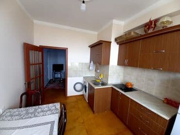 kiraye ev 7 mkr: 9.mkr, kecmis Tərlan şadlıq evinin yanında 18 mərtəbəli binanın 16cı — 2