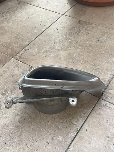 arxa şuşə: Hyundai Azera/Grandeur, 2011 il, Ünvandan götürmə — 6