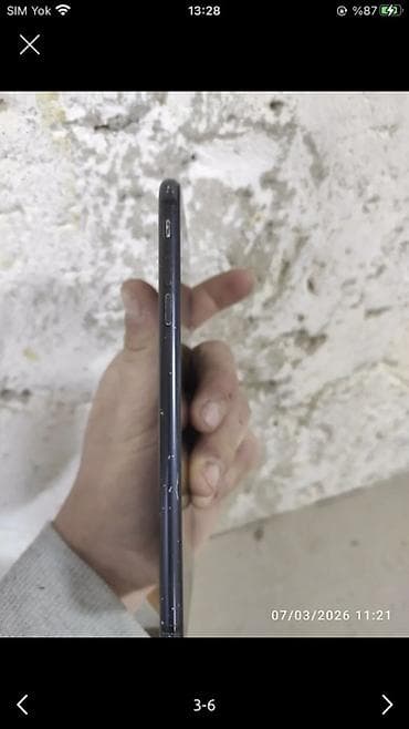 ayfon 7: IPhone 7 Plus, Qara, Barmaq izi — 5