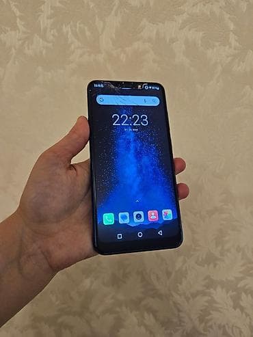 telefon mobil: Tund goy reng hec vaxt temirde olmayib bir defe arxa kriskasi deyslib — 2