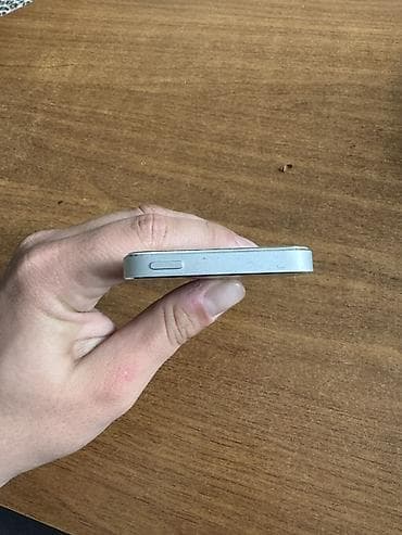 yeni iphone 5s: IPhone 5s, Gümüşü, Barmaq izi — 5