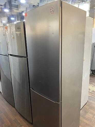 2 qapılı Midea Soyuducu Satılır, rəng - Gümüşü