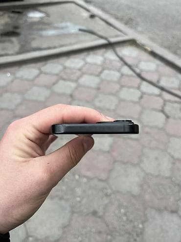 dubay iphoneler: IPhone 16, 128 GB, Qara — 6