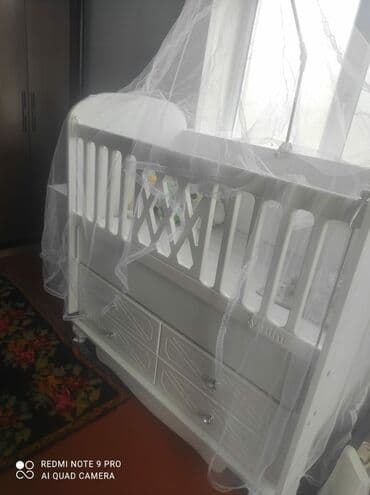 Oğlan və qız üçün, İşlənmiş, Dördbucaq, Beşik, Dəst ilə, Matras ilə, Yellənmə mexanizm ilə lalafo.az -da Oğlan və qız üçün, İşlənmiş, Dördbucaq, Beşik, Dəst ilə, Matras ilə, Yellənmə mexanizm ilə