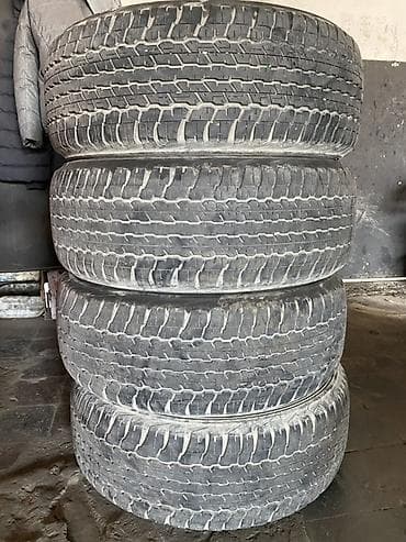 Su nəqliyyatı: Şin Dunlop 265 / 60 / R 18 — 2