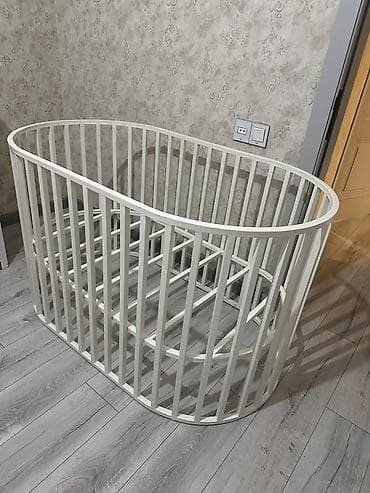 mebel alan: Oğlan və qız üçün, Yumru, Beşik, Dəstsiz, Matrassız, Yellənmə mexanizmsiz — 1