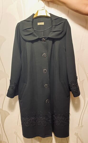 женские утепленные плащи: Palto.Zil qaradı.tezedi.hec geynilmeyib razmer uygun gelmediyi ucun — 1