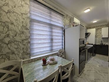 sahil qəsəbəsində satılan evlər: Bakı, Bakıxanov qəs., 3 otaqlı, Köhnə tikili, m. Neftçilər, 54 kv. m — 10